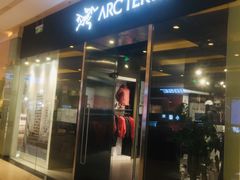 -金融街购物中心停车场