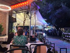 -刘姐啤酒鱼民族演艺餐厅(西街总店)