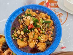 -小董哥烤串·爆汁大油边(故宫店)