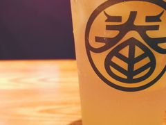 翡翠柠檬奶绿-眷茶(大卫城10楼店)