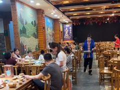 -亮欢寨酸汤鱼(沙冲路店)