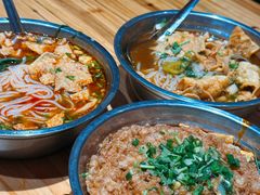 -柳州肥姨妈大骨螺蛳粉(曹路店)