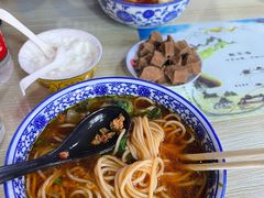 -口口香小吃店
