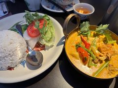 -大头虾越式风味餐厅(光明广场店)