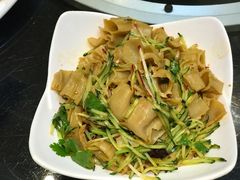 -穆隆斋清真大饭店(串窑街店)