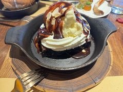布朗尼配冰淇淋-Magnet磁食(愚园路店)