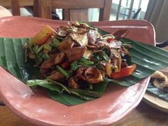 -云海肴·汽锅鸡·云南菜(天山百盛优客店)