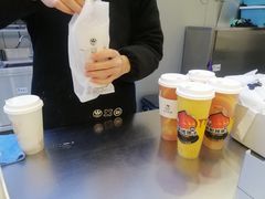 -沪上阿姨·精选茶饮(扬帆小区店)