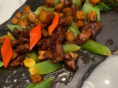 -湖庭壹品鸭王·传统北京烤鸭·别墅私房菜·庭院宵夜(江宁店)