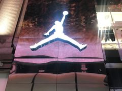 -Air Jordan(世贸天阶店)