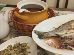 -十二饭点·川菜(北站圆融店)