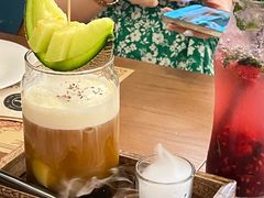-Mark&Mars Restaurant