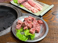 -肉甲韩国木炭烤肉(新壹街1店)