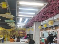 -哆喀美食广场(虎丘婚纱城店)