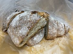 -Dough&Joe团憩(瑞虹天地月亮湾店)