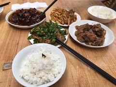 -十一街苍蝇馆子转经消江湖菜(九眼桥十一街店)