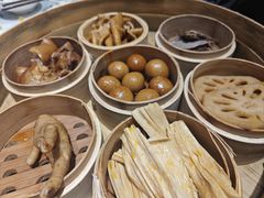 -卤校长老火锅(杨家坪直营店)