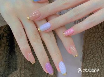 这款多色美甲，真的超级显白哦