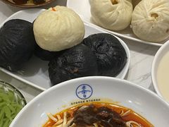 -李与白包子铺(桐梓林店)
