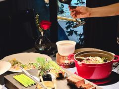 -弦月窗LUNETTE BY AMANDA(复兴路店)