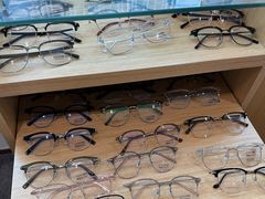 -Eziwish眼镜·蔡司授权店
