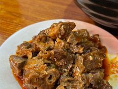 -爆炸头阿姨小四川正宗川味小吃(无任何分店)
