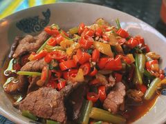 小炒黄牛肉-潇湘阁(尚都SOHO店)