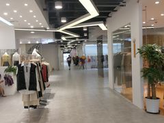 -兴旺欧韩城(上海兴旺国际服饰城店)