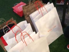 -首创奥特莱斯(西安店)