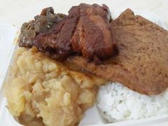 -咱家王新国把子肉(县东巷店)