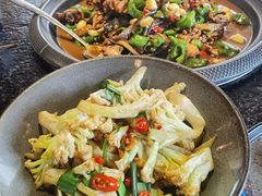-侯志伟老街炒鸡(广济街店)