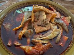 红油米线加豆皮-老字号杨坡红油米线腊汁肉夹馍(东四道巷店)