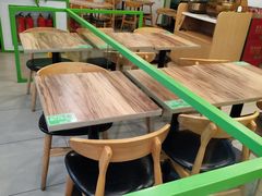 -老乡鸡(六安新加坡御苑店)