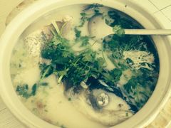 -天乐农家鱼头王(天目湖店)