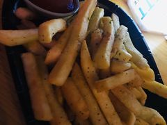 -MARU玛露音乐餐厅(大学路店)