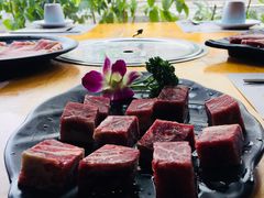 -唯成•韩国炭火烤肉 유성고기