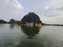 -星湖旅游景区七星岩