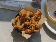 -必胜客(威高广场店)