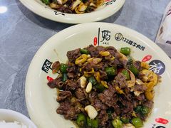 -何永光123鲜牛肉馆(江北万达1号店)
