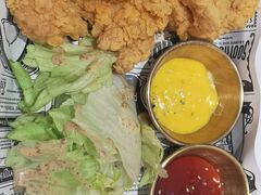招牌阿布吉炸鸡-妥妥烤肉料理(凯德店)