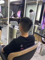 -藤野造型烫发染发