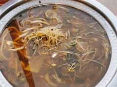 -有红鸡毛店·川菜(建设路店)