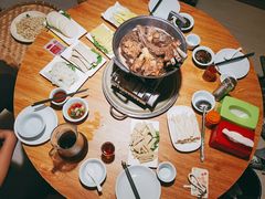 -茸梅路右拐龙虾-农家菜(松江店)