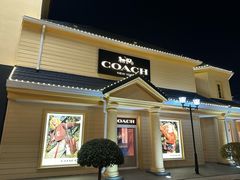 -COACH蔻驰(赛特奥特莱斯店)