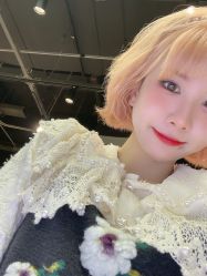 -BULB STUDIO 巴柏明星发型工作室
