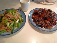 -日丰园海肠水饺·老字号大连海鲜(银泰城店)