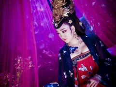 -九月鹰飞汉服摄影工作室