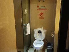 -醉江景酒店式公寓(桐庐利时广场店)