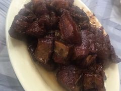 红焖肉-尹记餐馆(花园店)