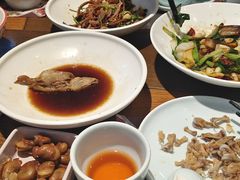 -黄泥岗·地道湖北菜(奥特莱斯店)